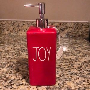 JOY Soap dispenser